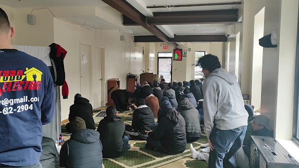 Masjid Iman interior3